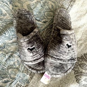 PINK gray slippers. Never worn, tags on.